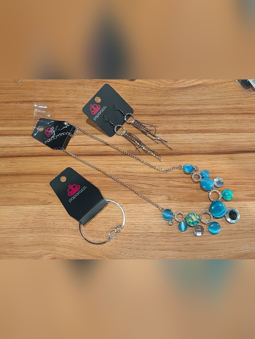 Paparazzi Silver Bracelet & Blue Pendant Necklace Set